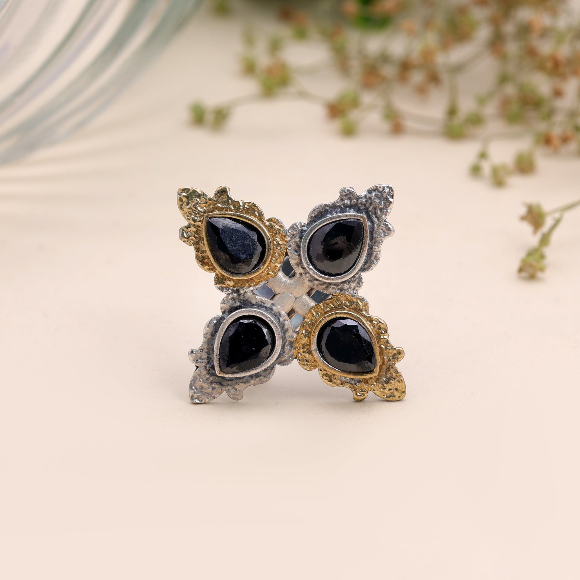 Black Color Dual Tone Oxidised Rings Jewelry Finish