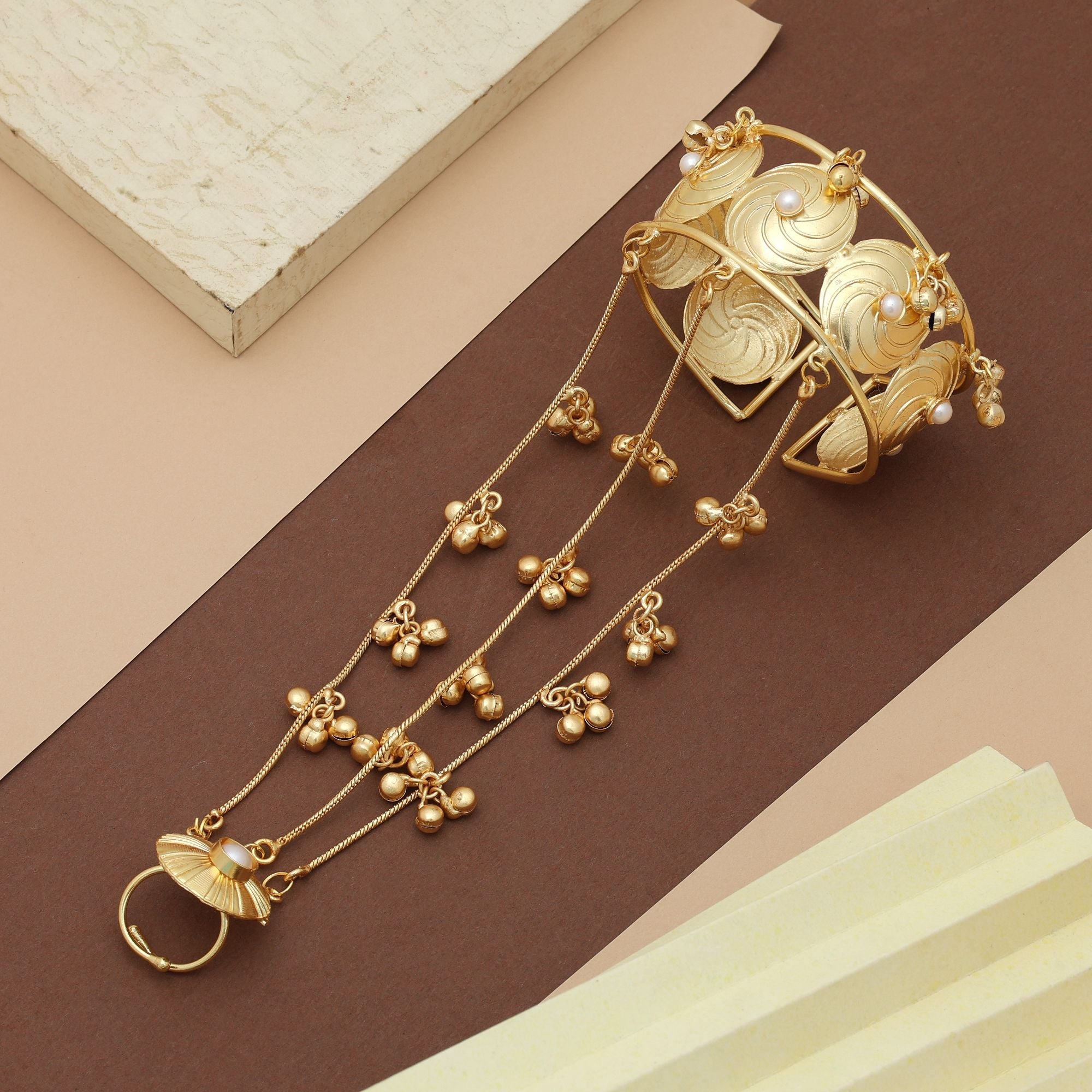 White Color Hath Phool Elegant Wedding Hand Jewelry