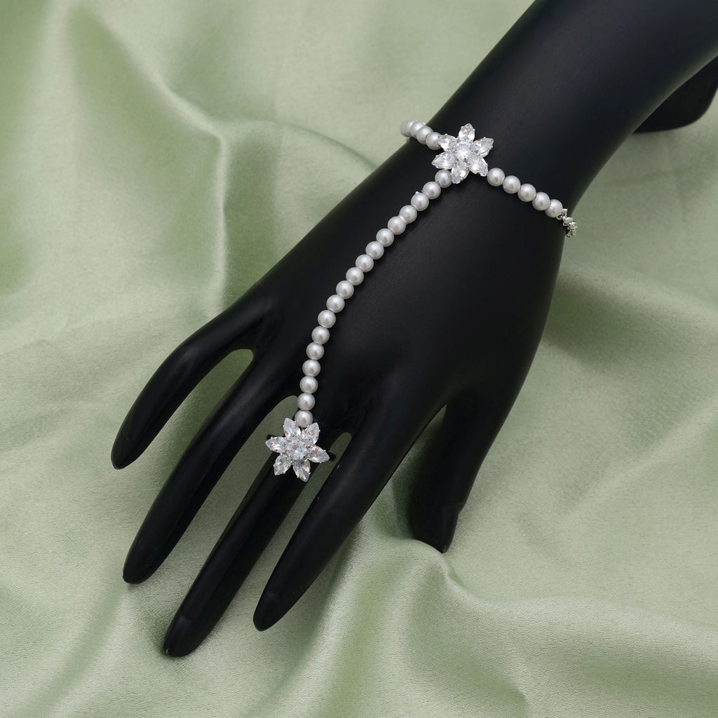 White Color Hath Phool (Bridal)