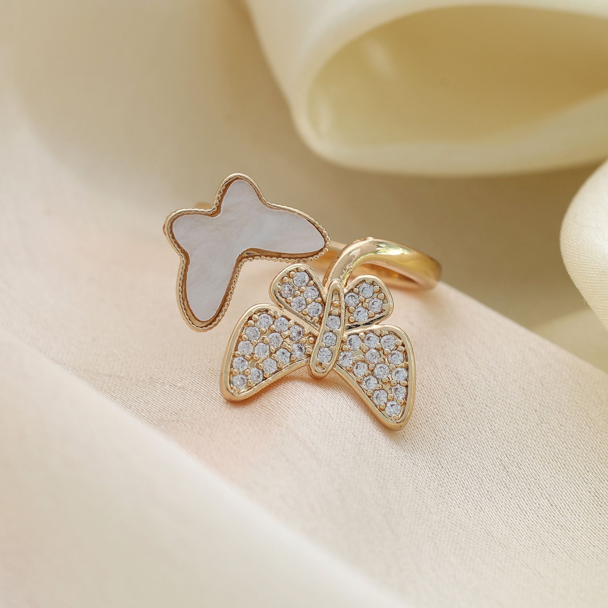 White Color Fashion Rings