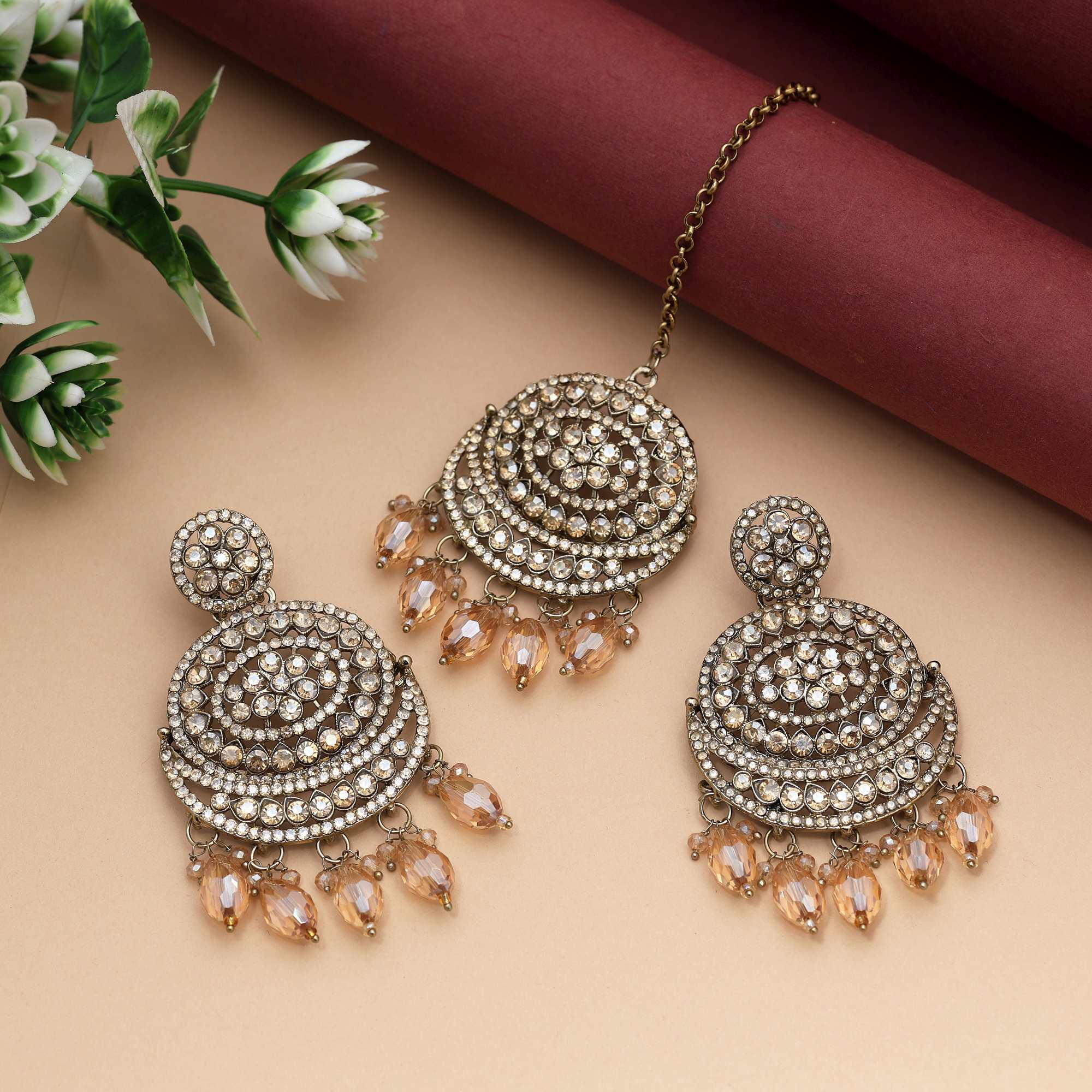Gold Color Kundan Earrings Tikka Set Featuring Elegant Ethnic Handmade Polished Craftwork