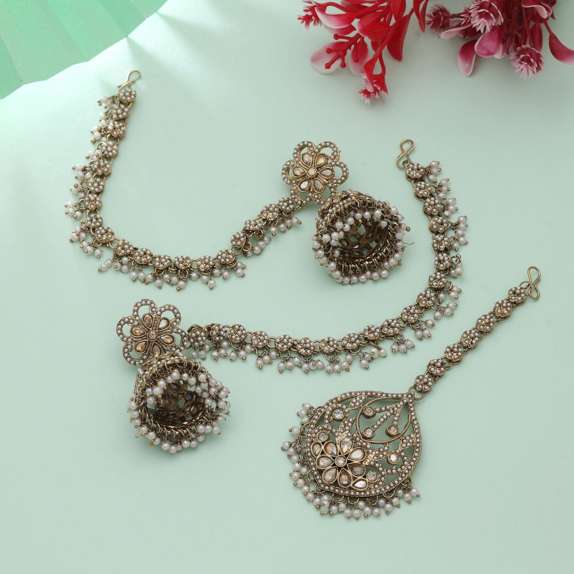 Gold Color Big Jhumka Kundan Earrings Tikka Set Party Wear