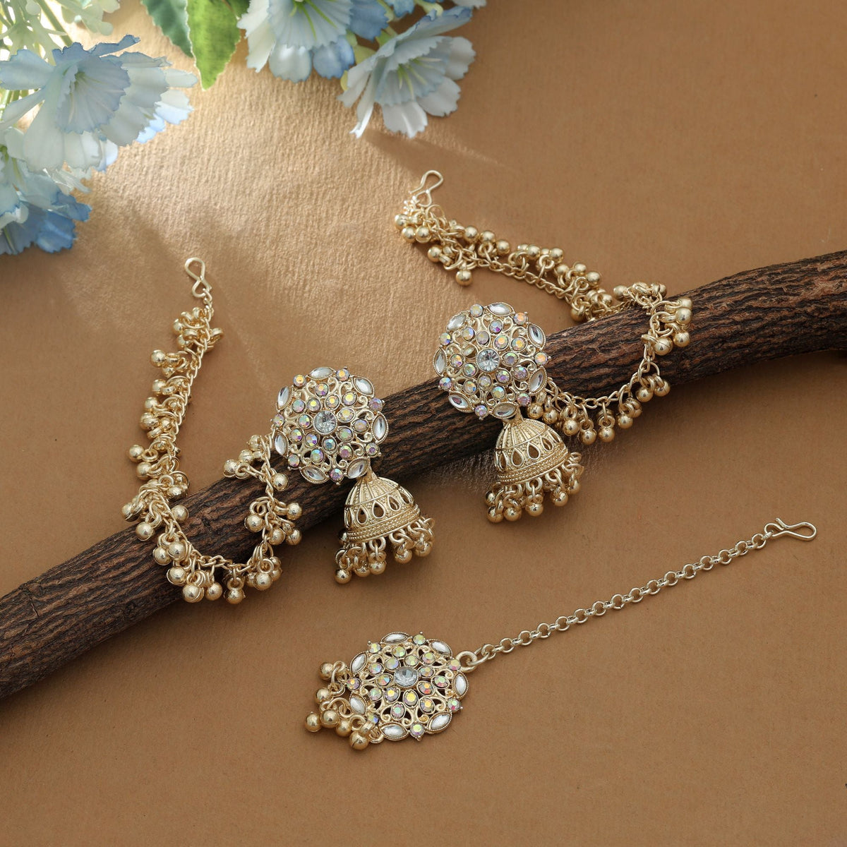 White Color Kundan Earrings Tikka Set