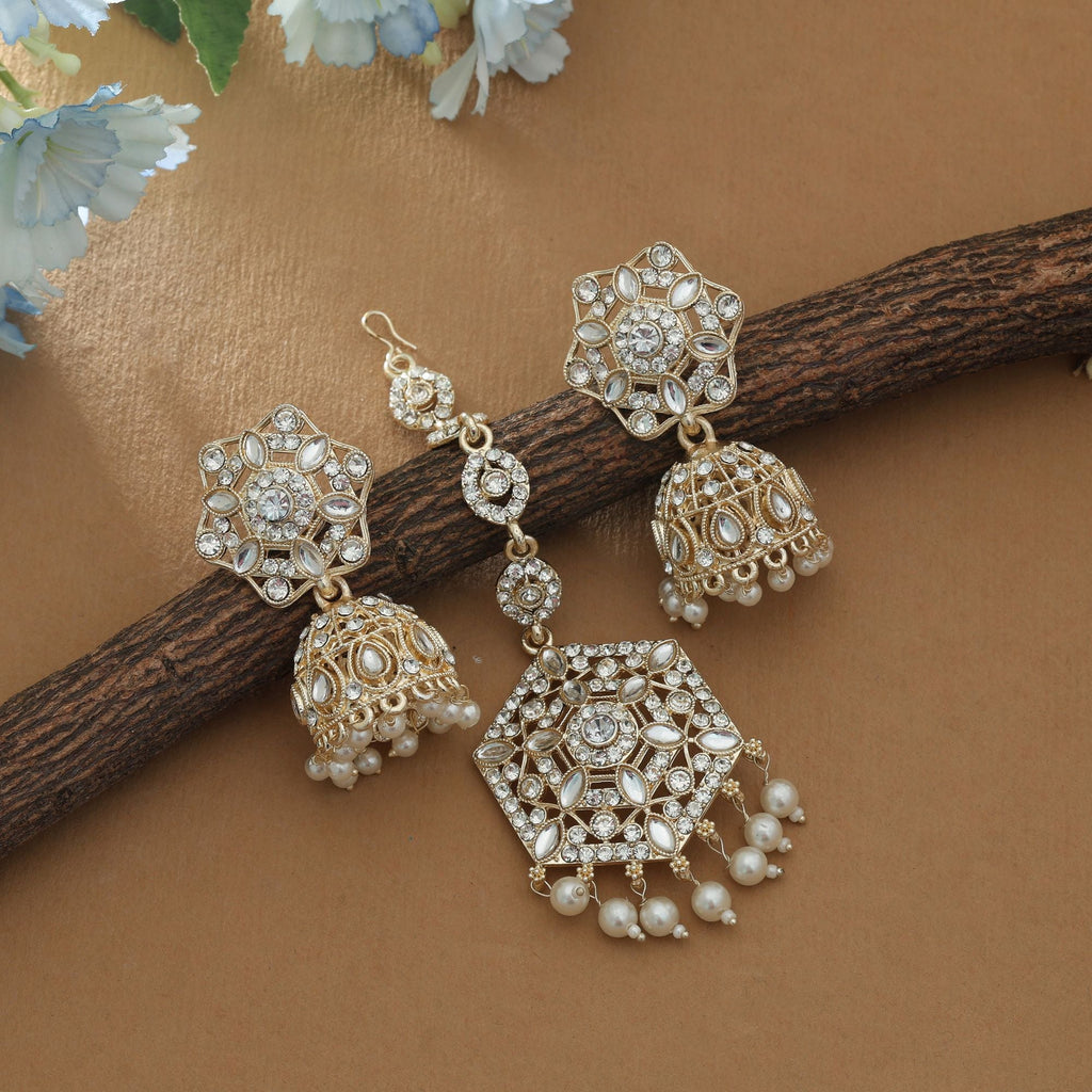 White Color Kundan Earrings Tikka Set (Bridal)