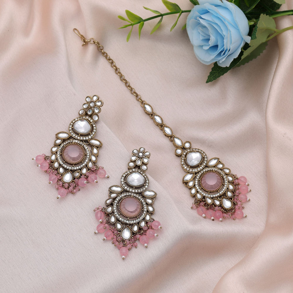 Light Pink Color Kundan Earrings Tikka Set Party Wear