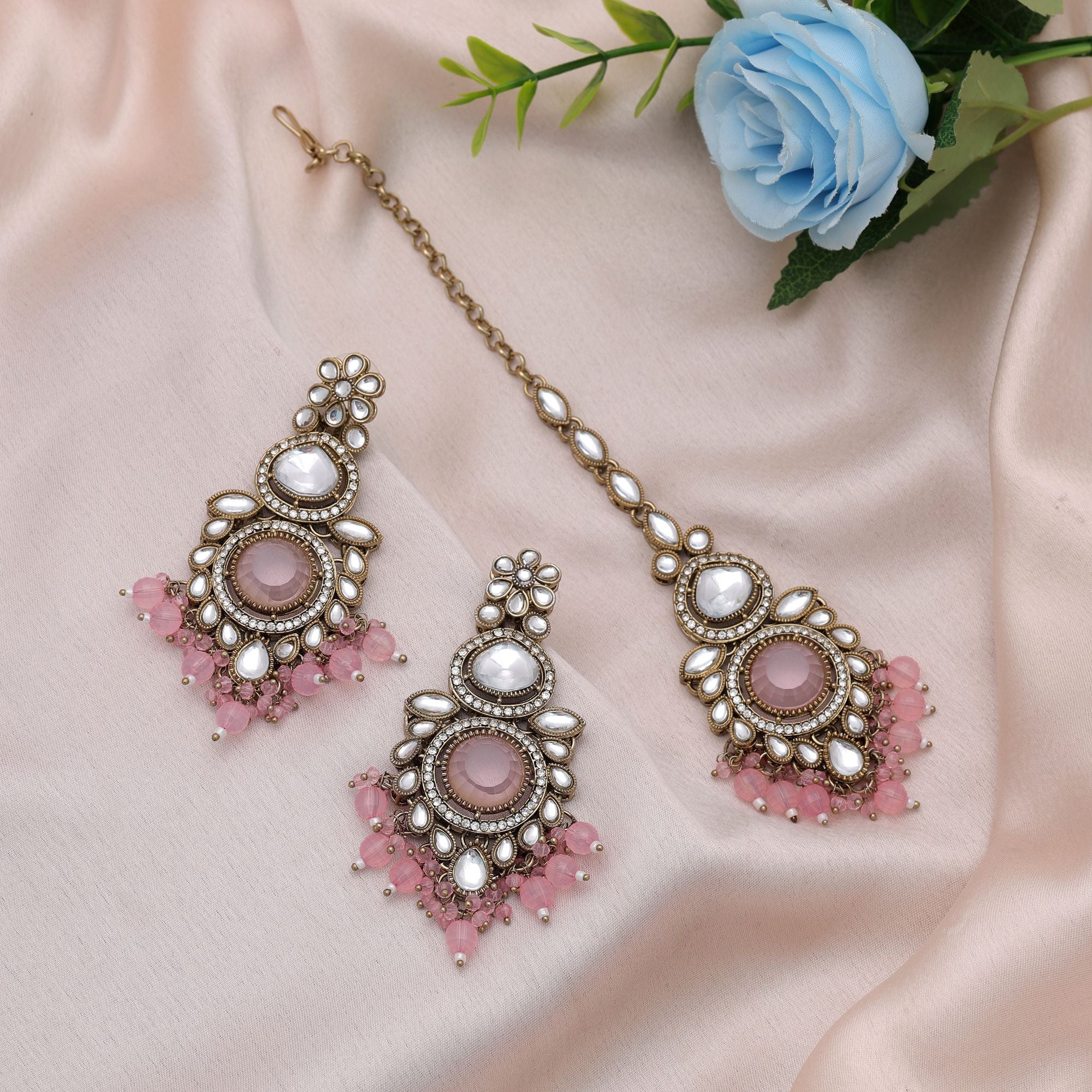 Light Pink Color Kundan Earrings Tikka Set Party Wear