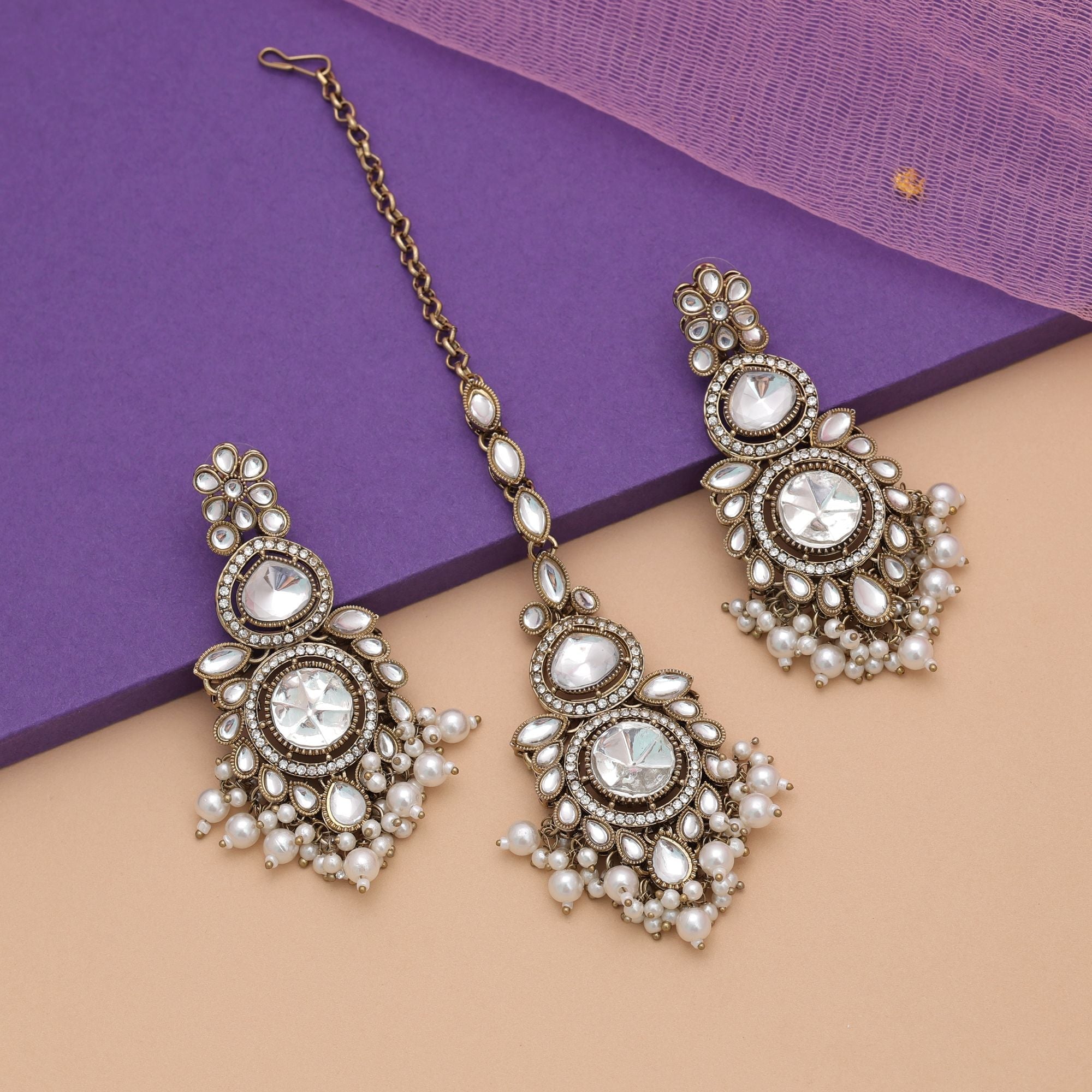 White Color Kundan Earrings Tikka Set Traditional Party