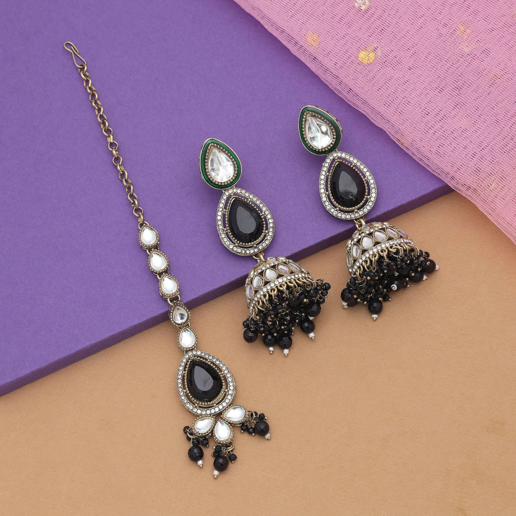 Black Color Kundan Earrings Tikka Set Wedding Wear