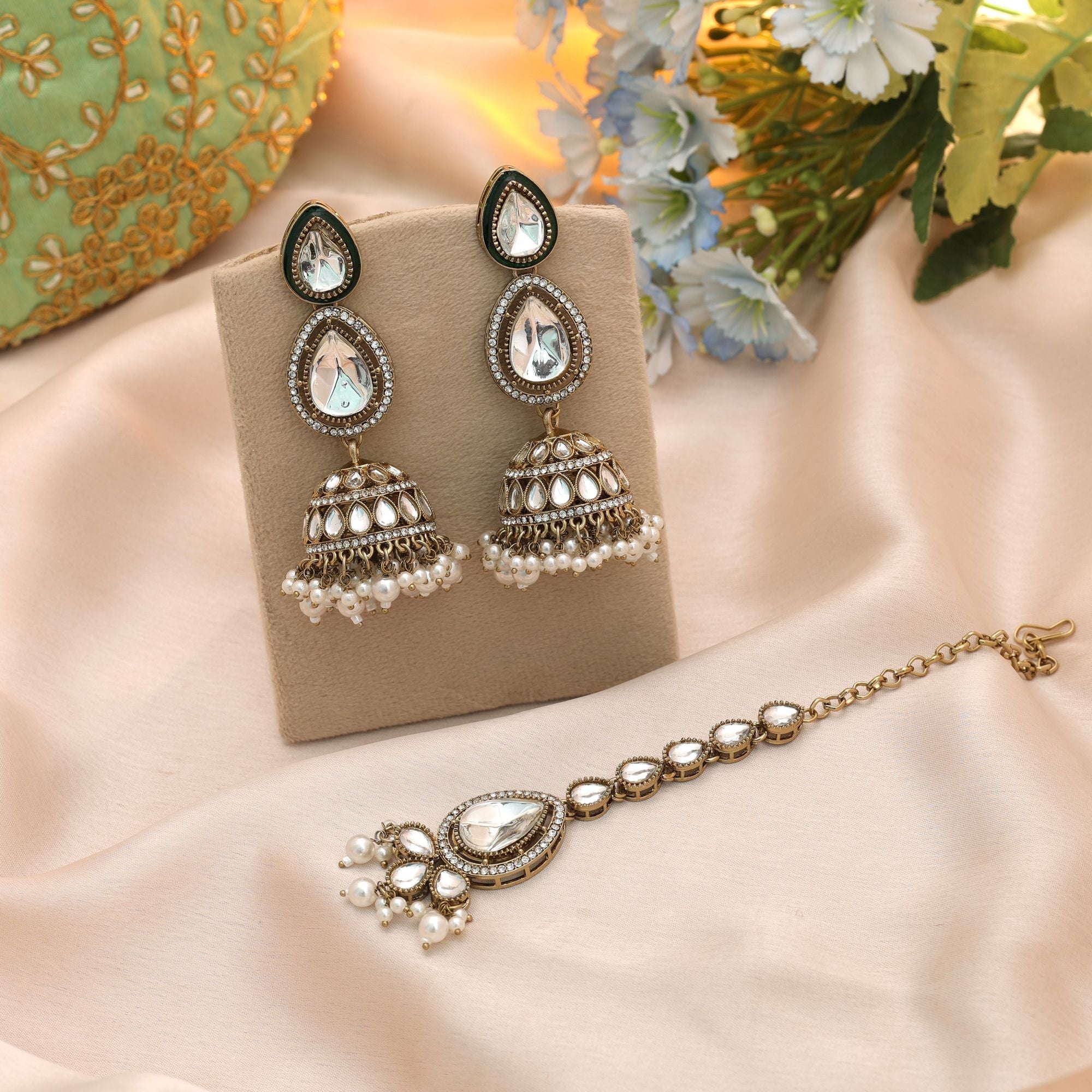 White Color Kundan Earrings Tikka Set Festive Styling