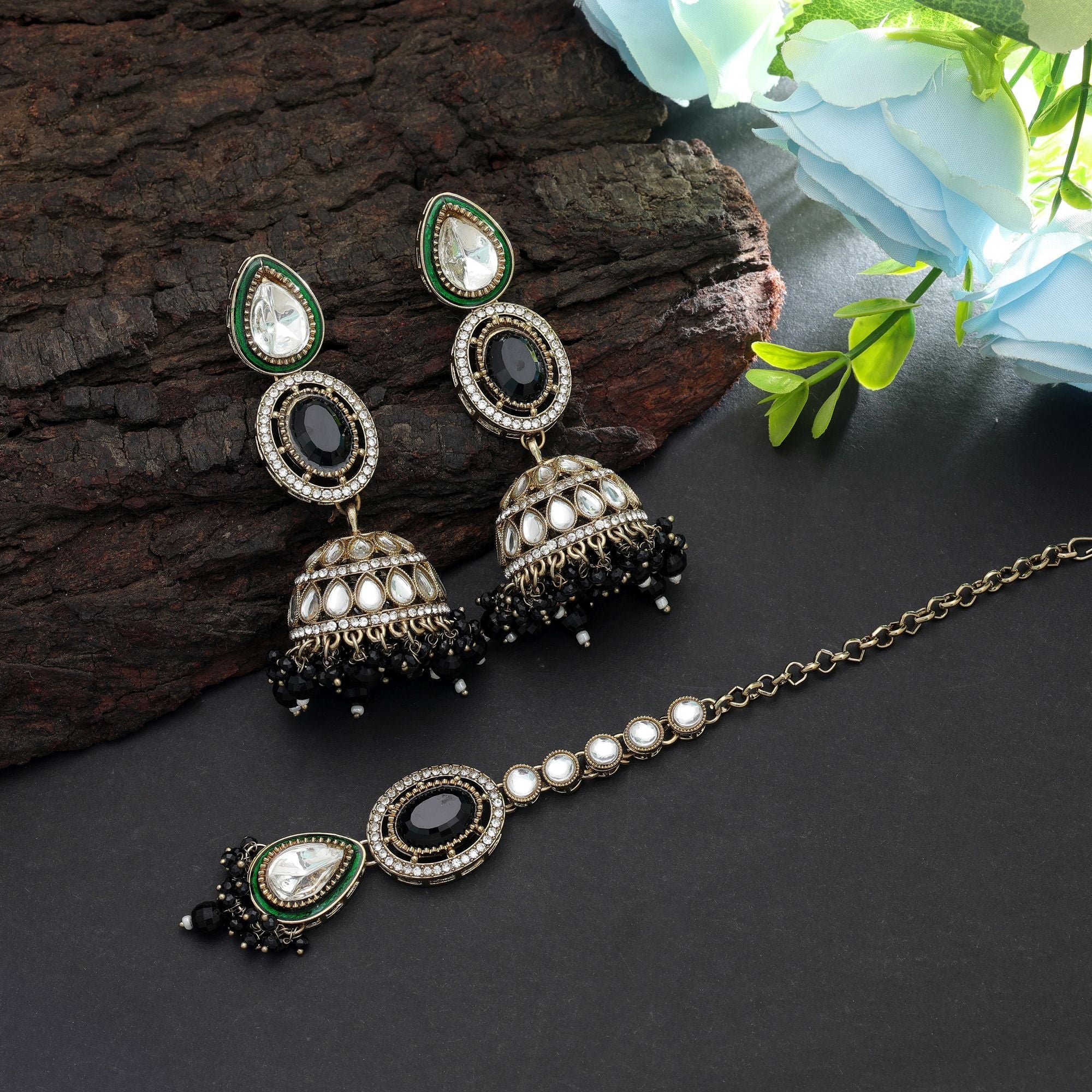Black Color Kundan Earrings Tikka Set Party Collection