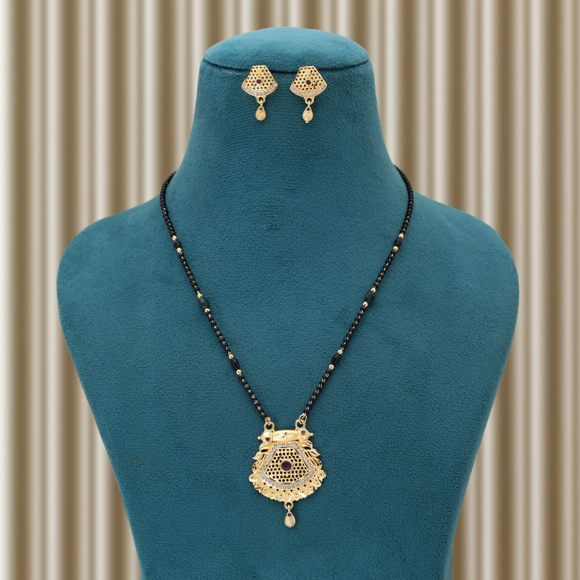 Gold Traditional Mangalsutra for Daily Wear