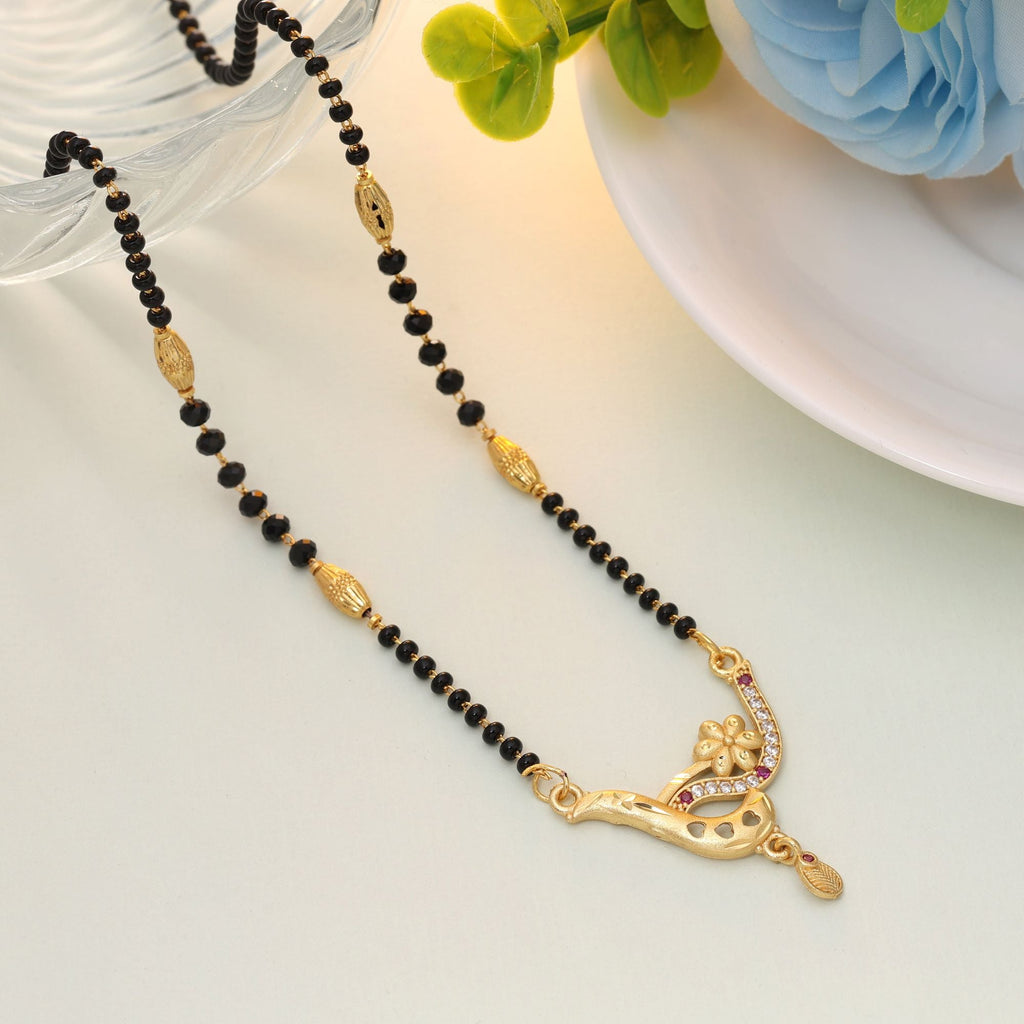 Gold Classic Mangalsutra for Everyday Use