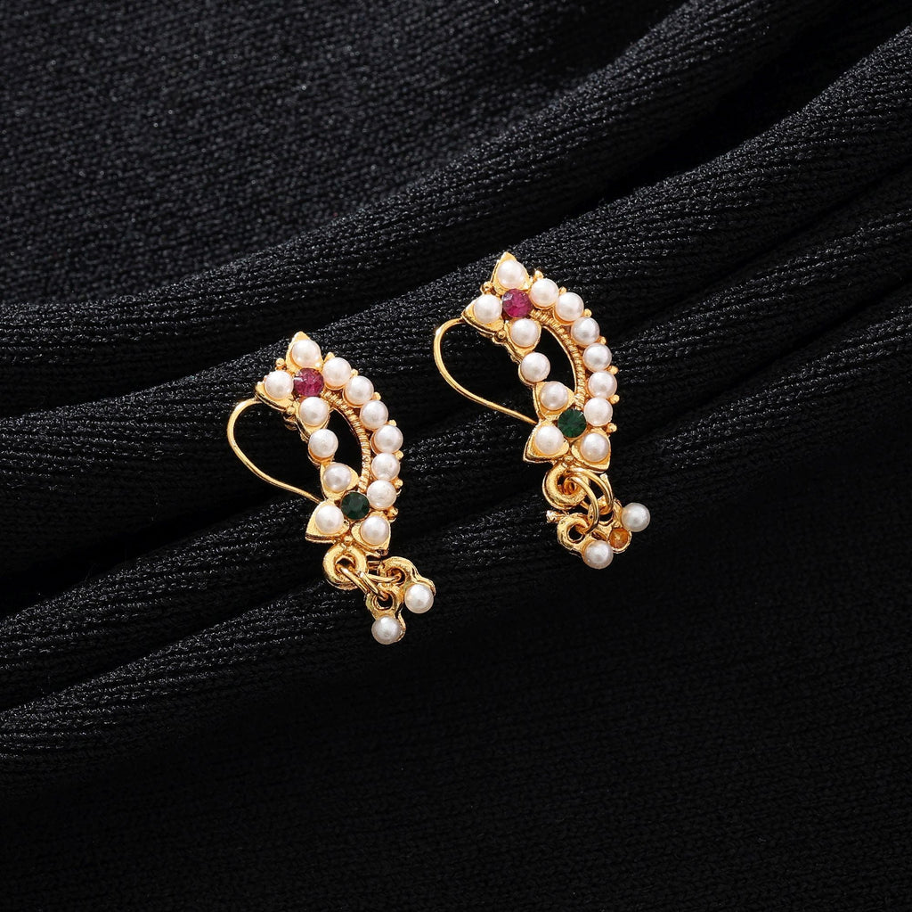 Rani & Green Color Marathi Nose Nath Bridal Style