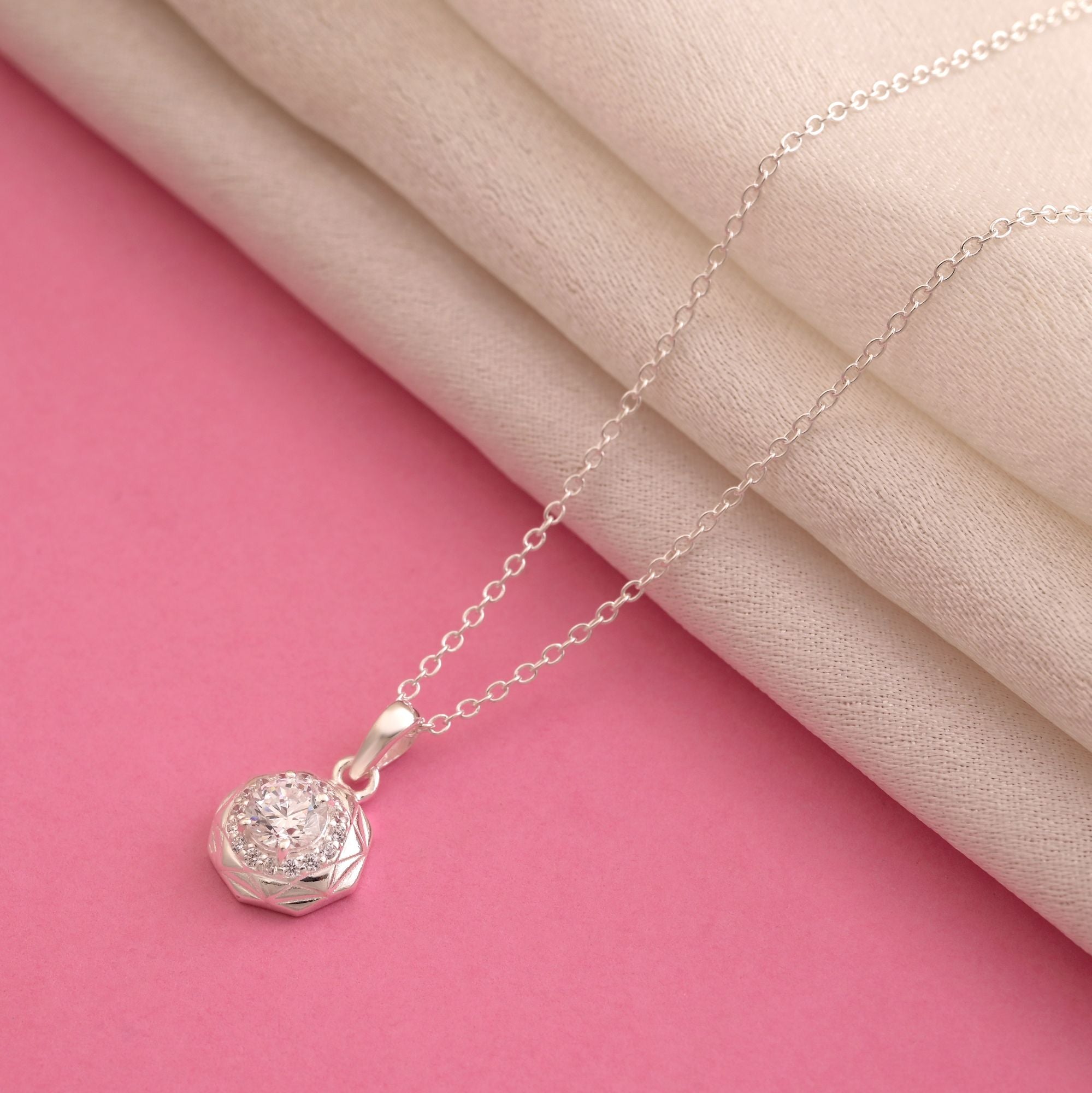 Silver Color 925 Silver Pendant (OMP101SLV)