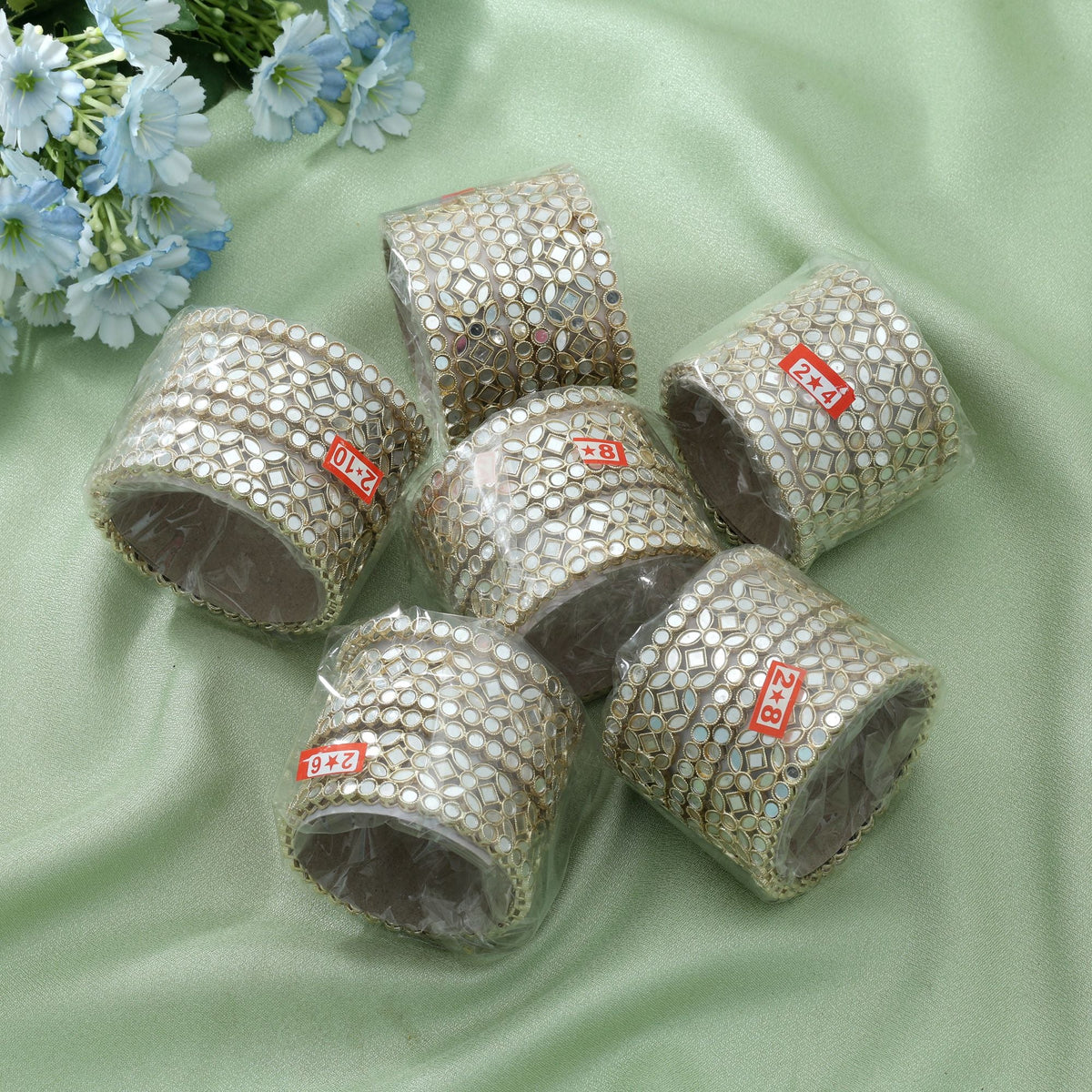 White Color 6 Set Of Bangle Size: (1 Set Of 2.4, 2 Set Of 2.6, 2 Set Of 2.8, 1 Set Of 2.10)