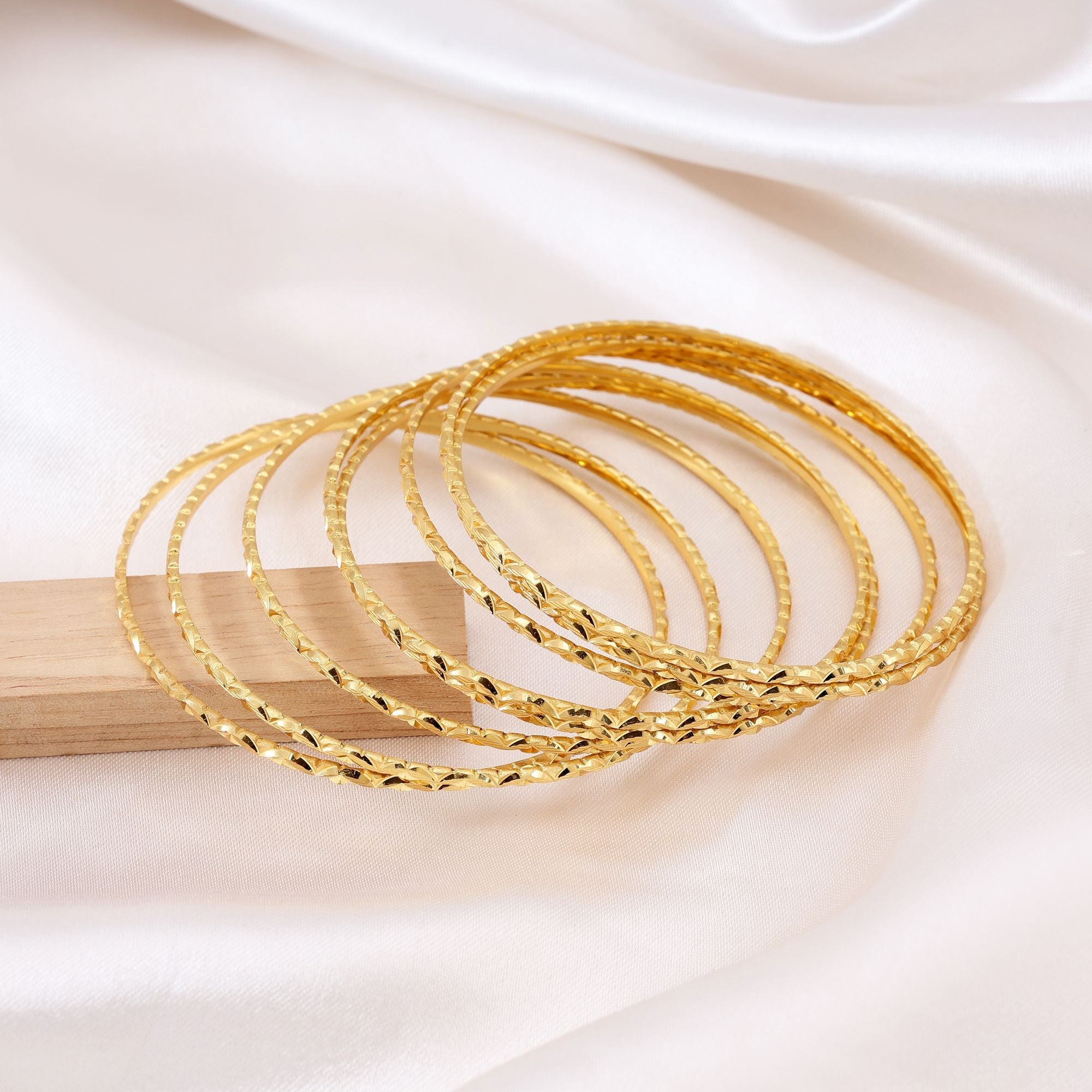 Gold Color 1 Set Of Fashion Bangle (PLKB129GLD)