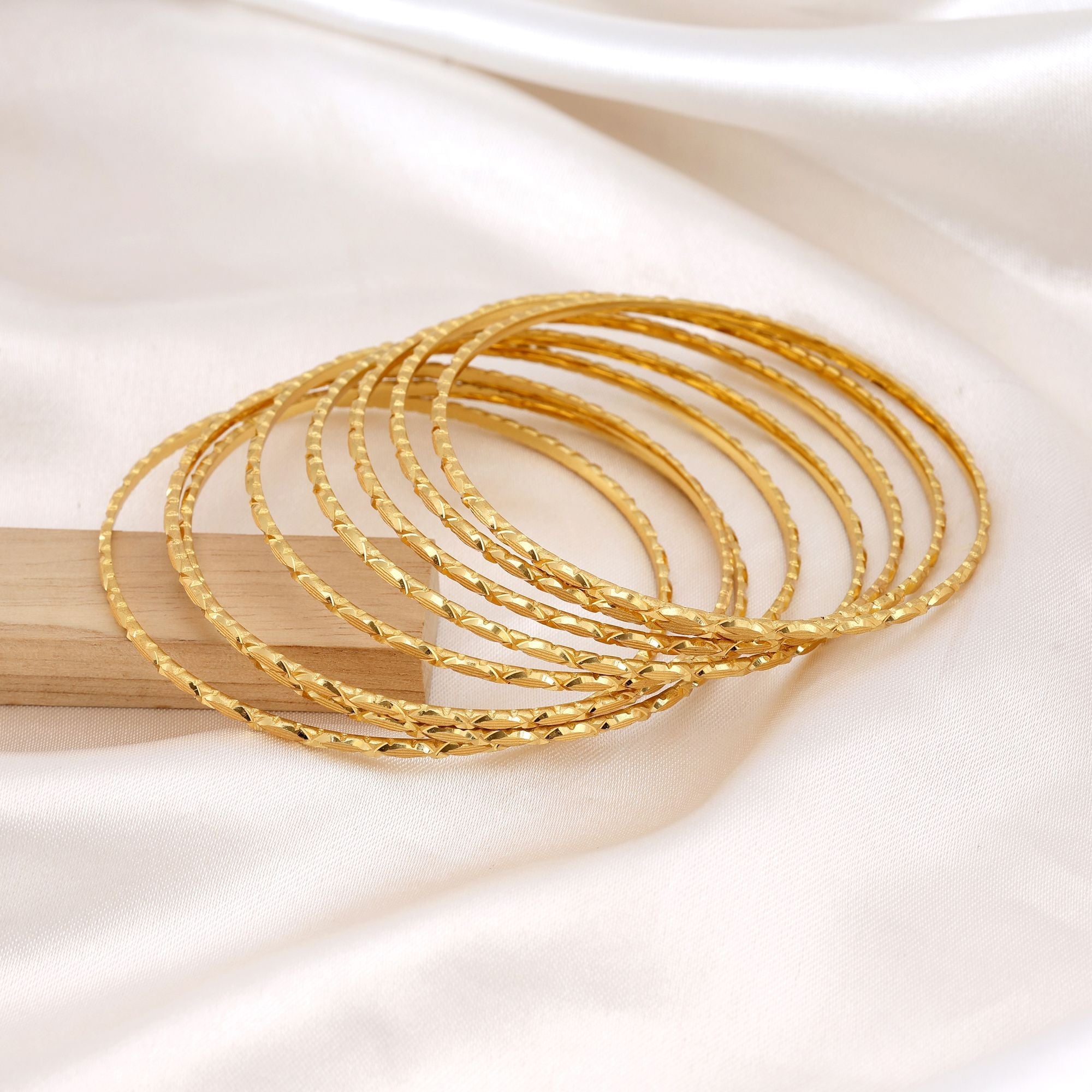 Gold Color 1 Set Of Fashion Bangle (PLKB131GLD)