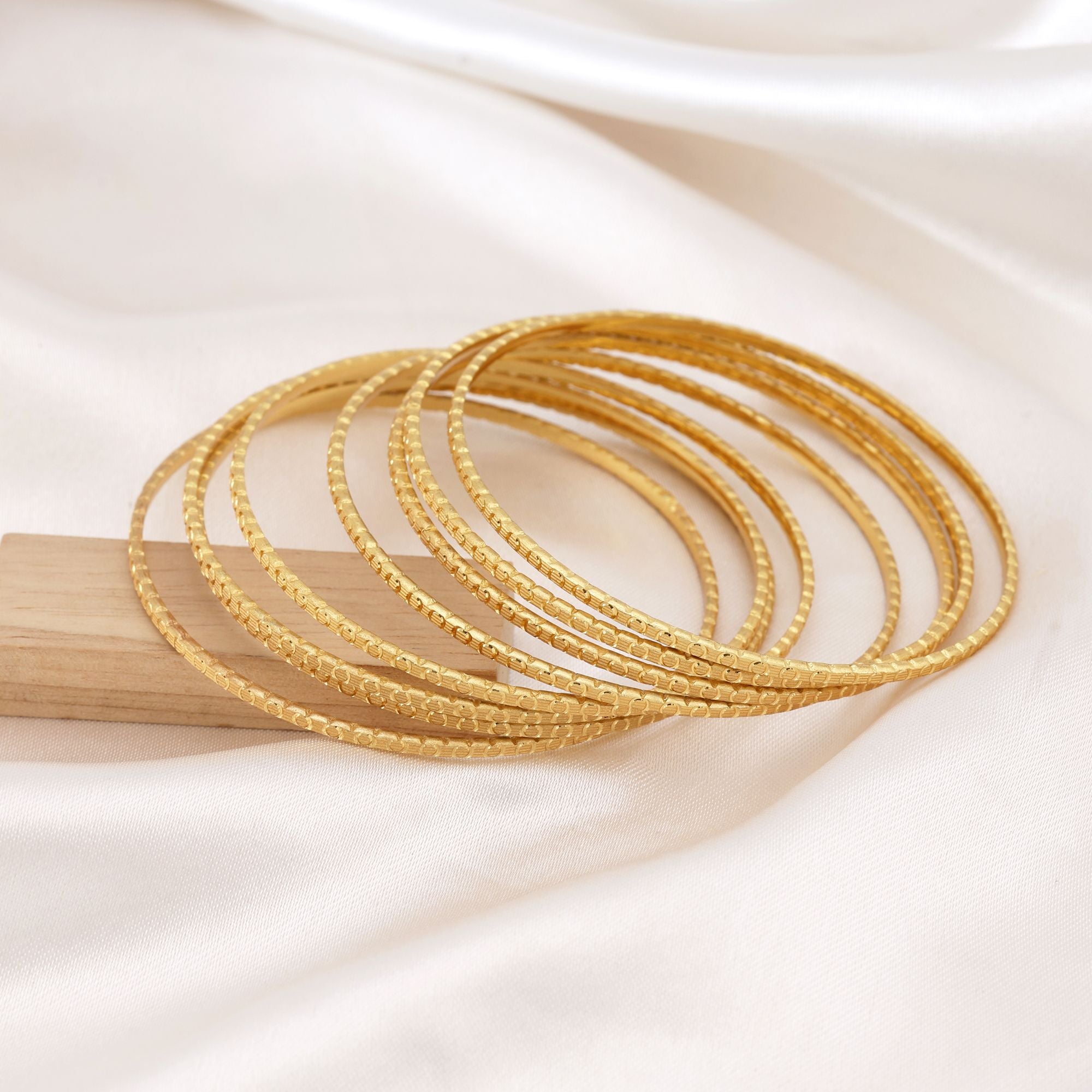Gold Color 1 Set Of Fashion Bangle (PLKB132GLD)