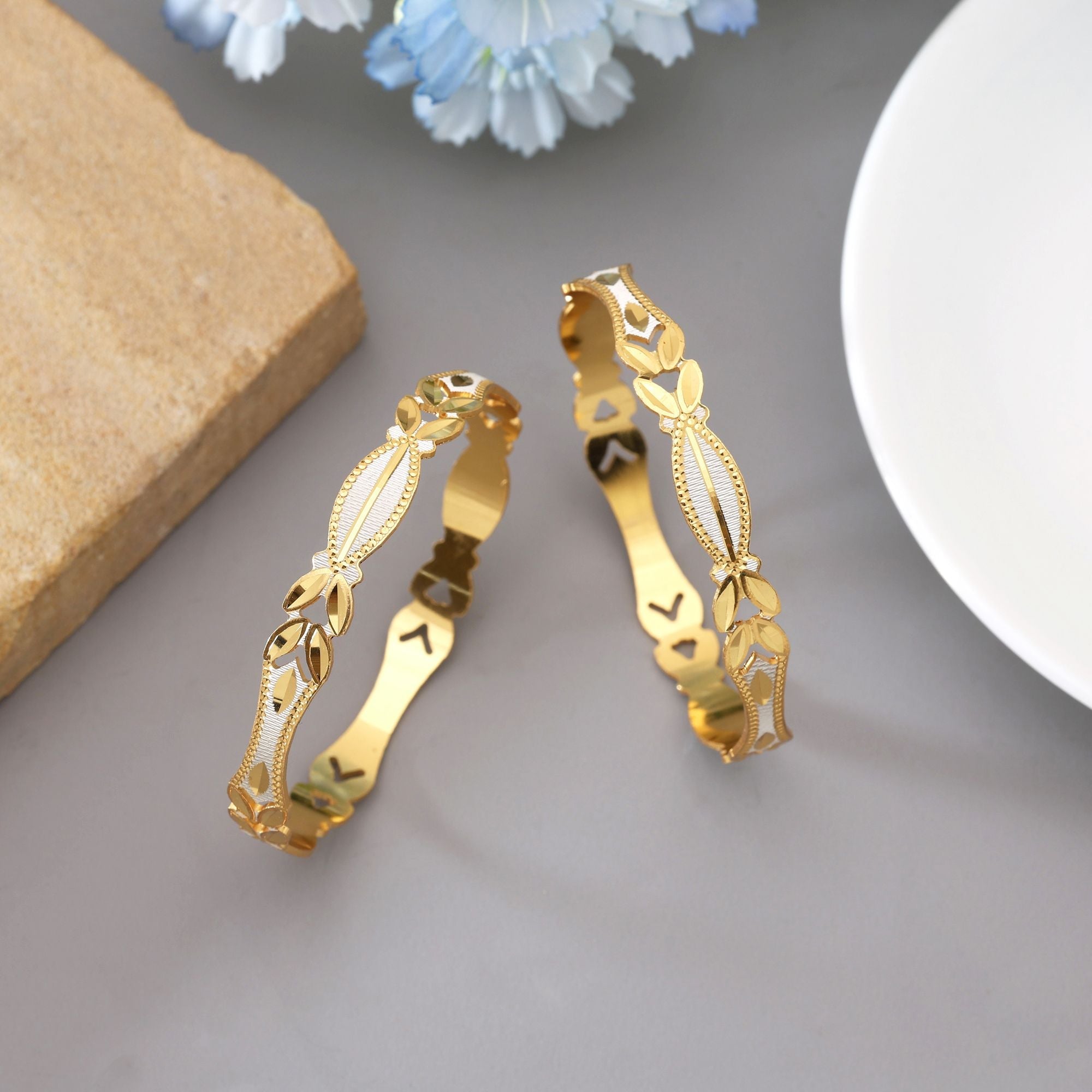 Gold Color 1 Pair Of Fashion Bangle (PLKB147GLD)