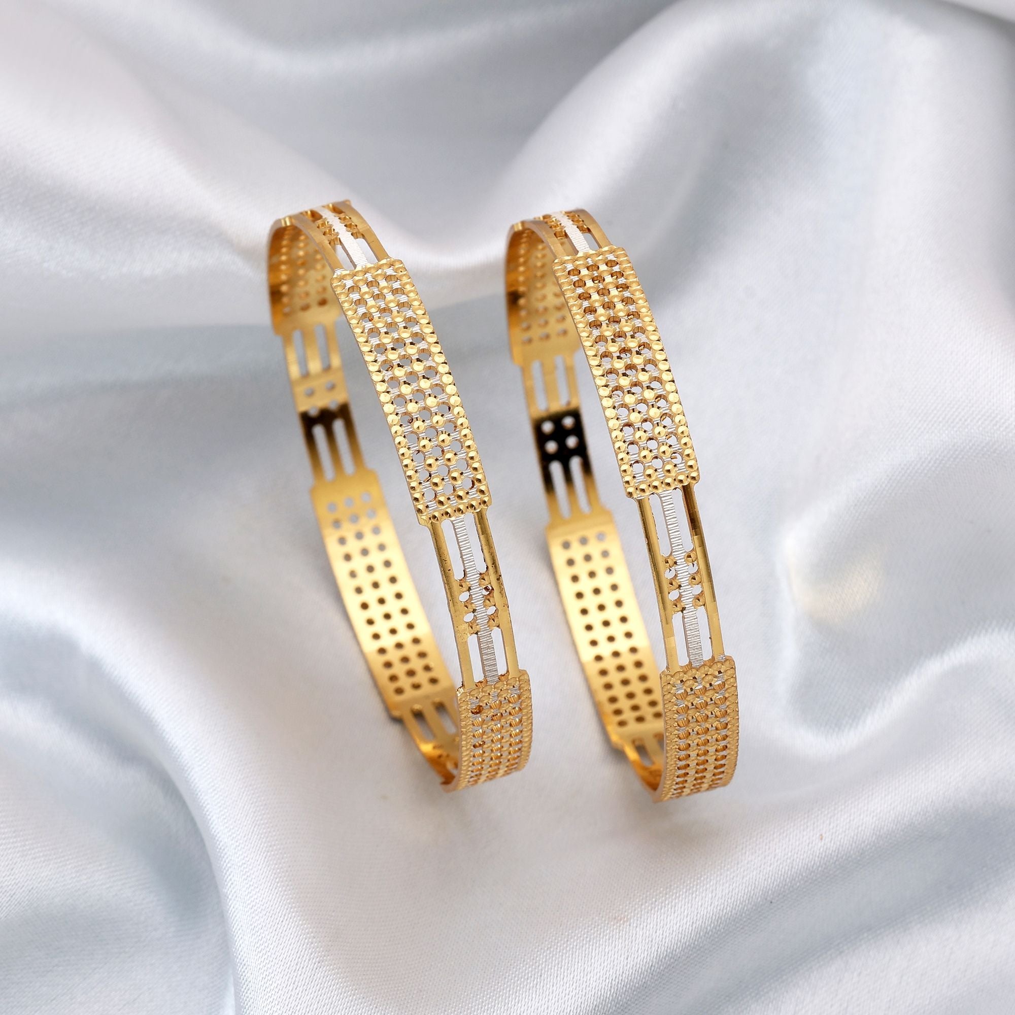 Gold Color 1 Pair Of Fashion Bangle (PLKB150GLD)