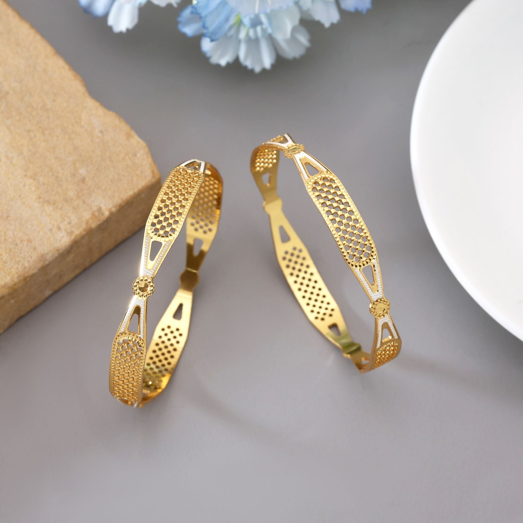 Gold Color 1 Pair Of Fashion Bangle (PLKB153GLD)