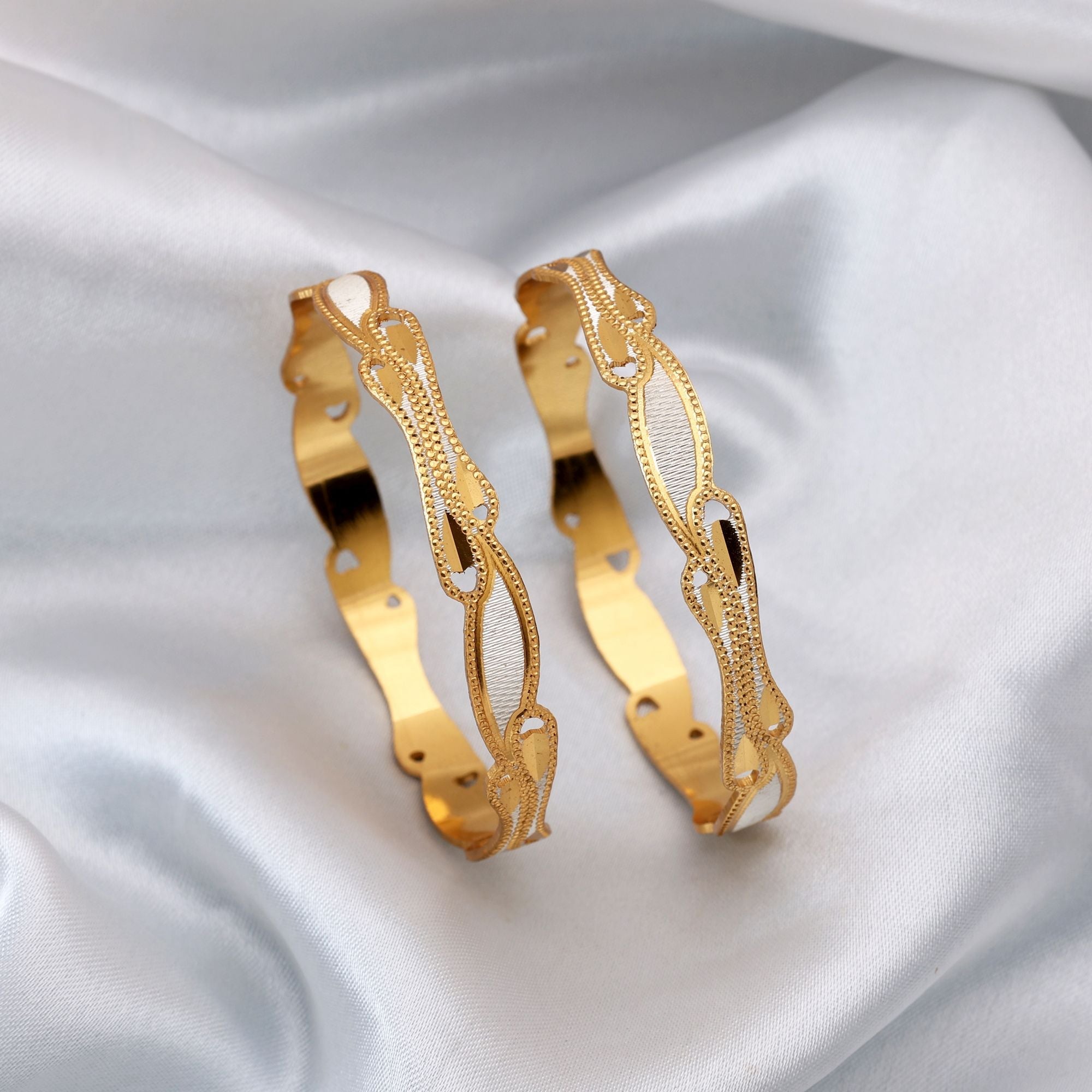 Gold Color 1 Pair Of Fashion Bangle (PLKB154GLD)