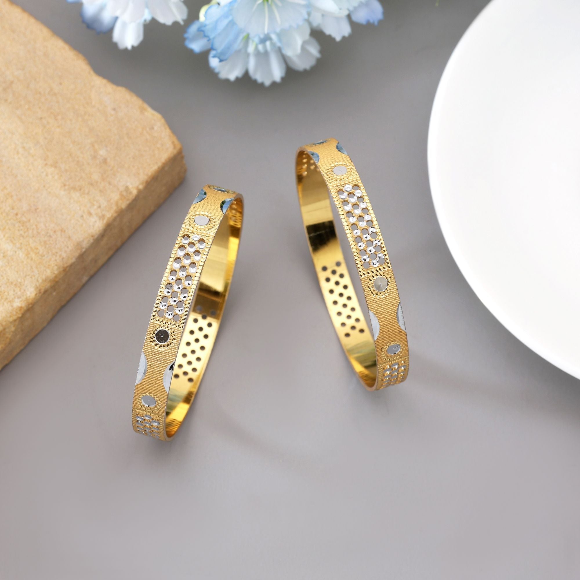 Gold Color 1 Pair Of Fashion Bangle (PLKB155GLD)