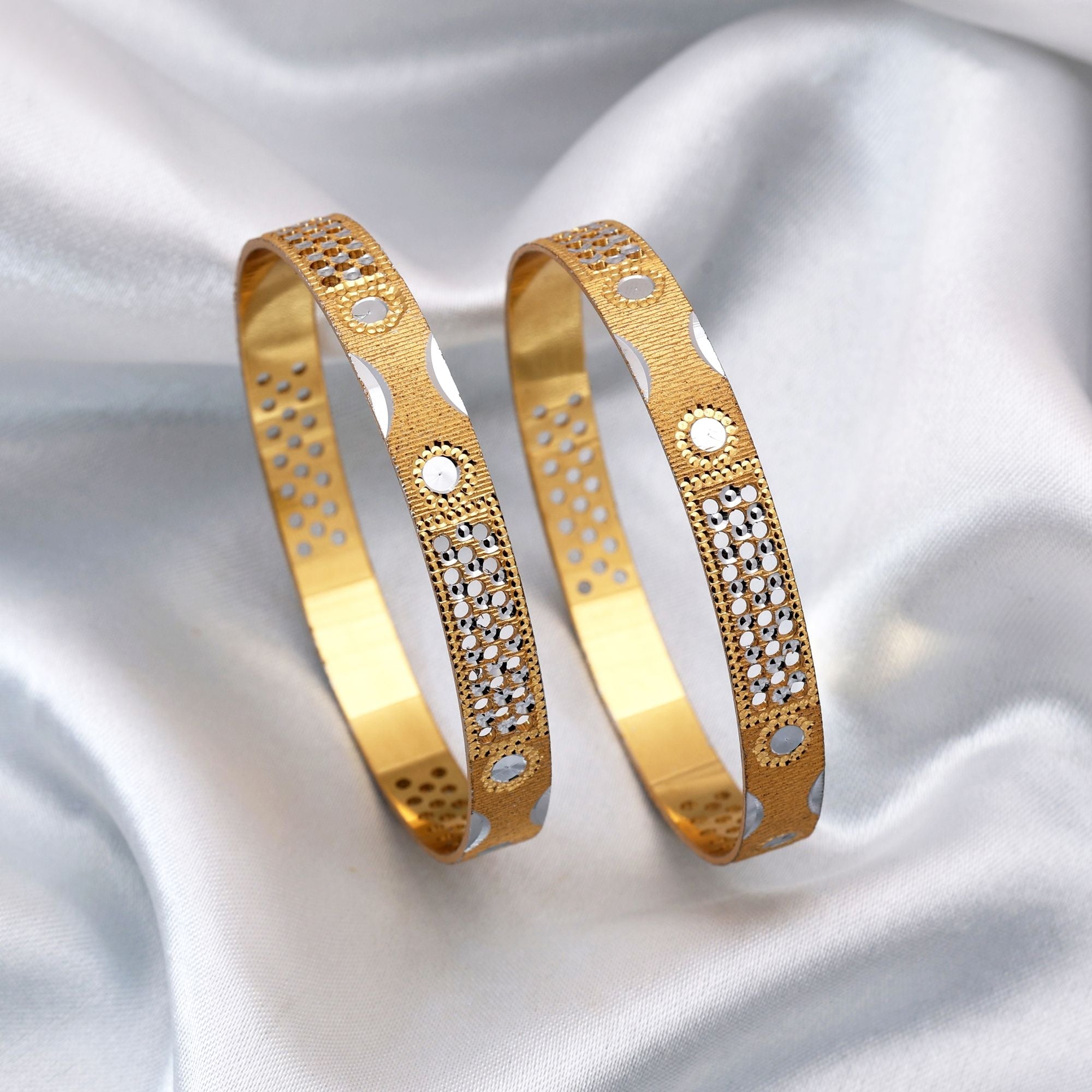 Gold Color 1 Pair Of Fashion Bangle (PLKB155GLD)