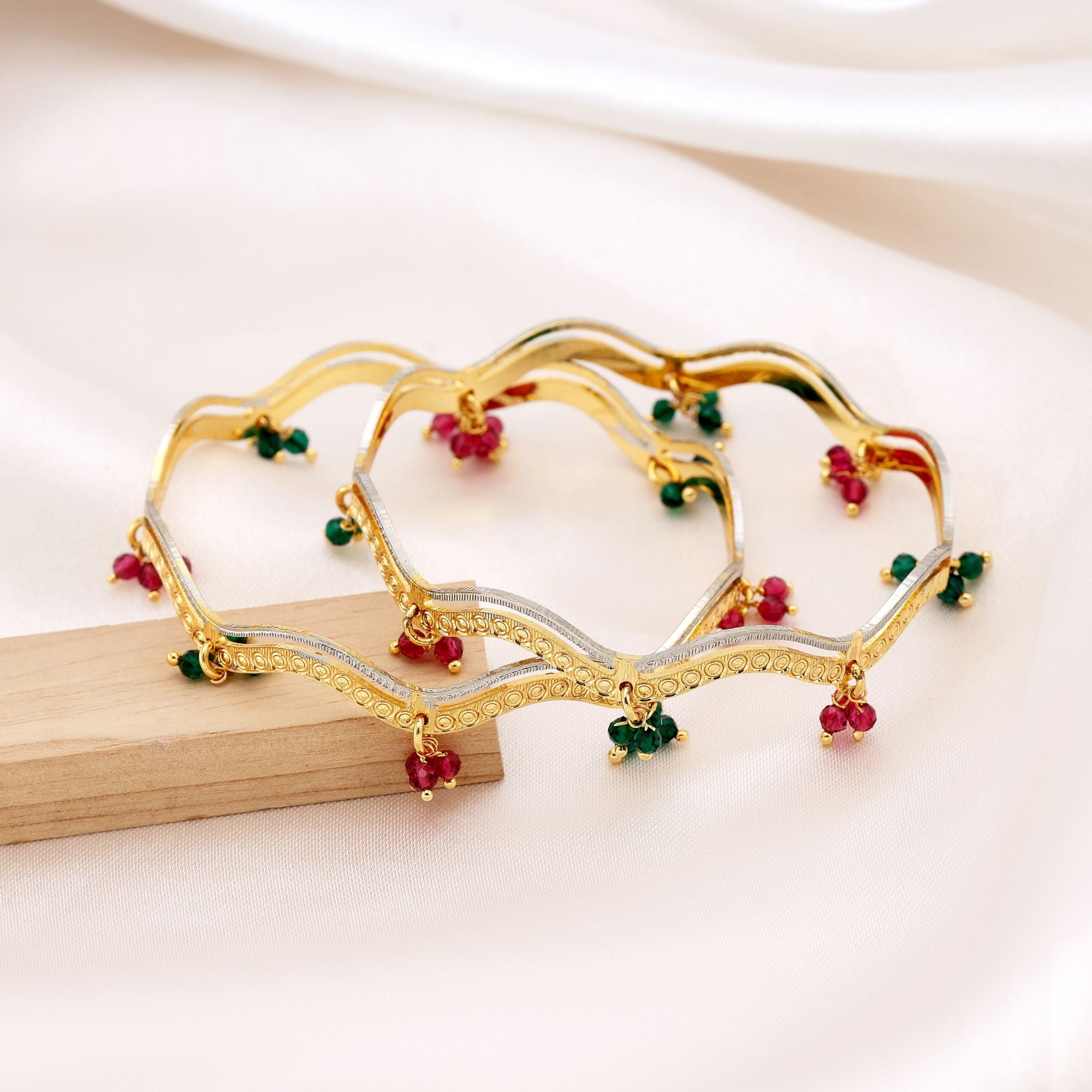 Rani & Green Color 1 Pair Of Fashion Bangle (PLKB156RG)