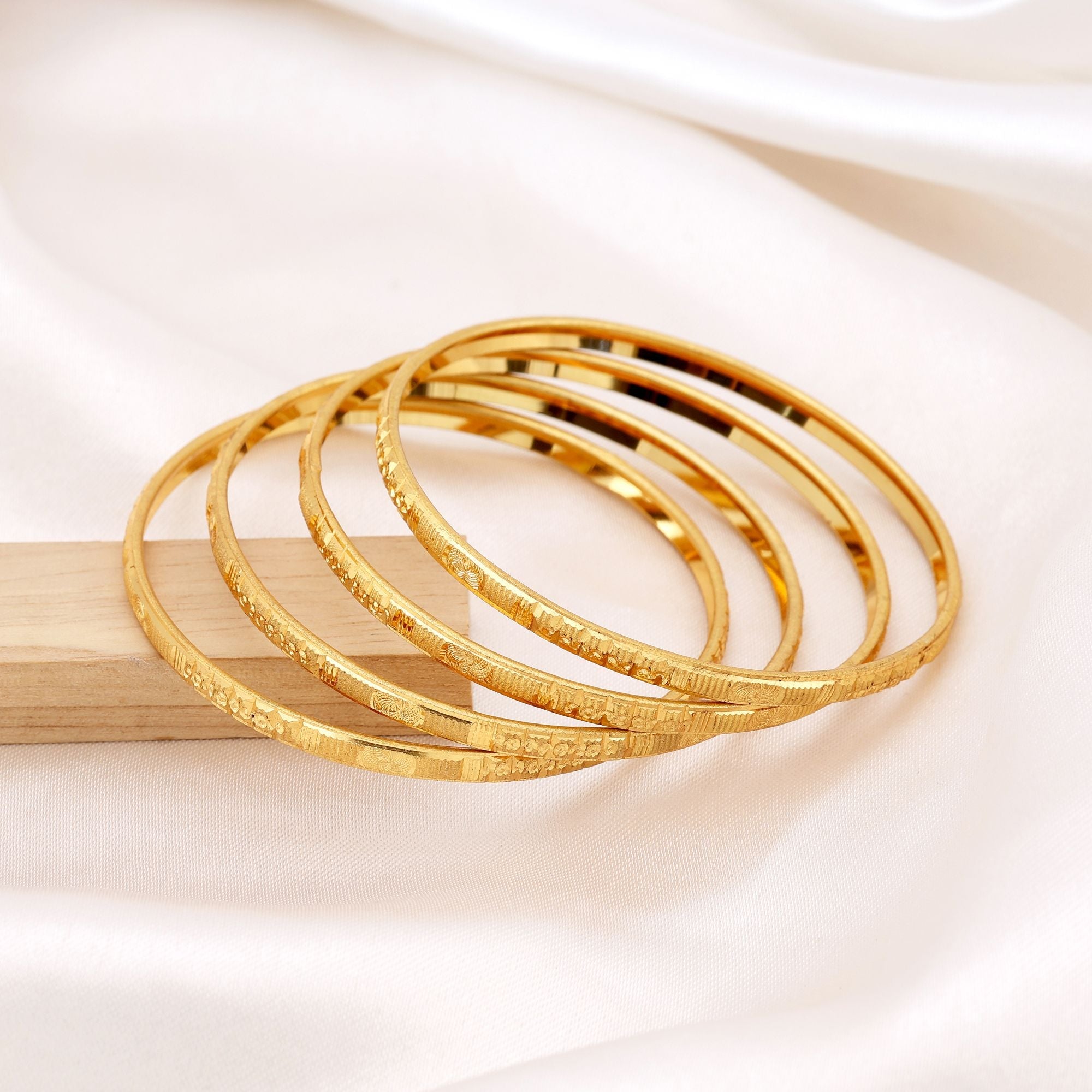 Gold Color 1 Set Of Fashion Bangle (PLKB158GLD)