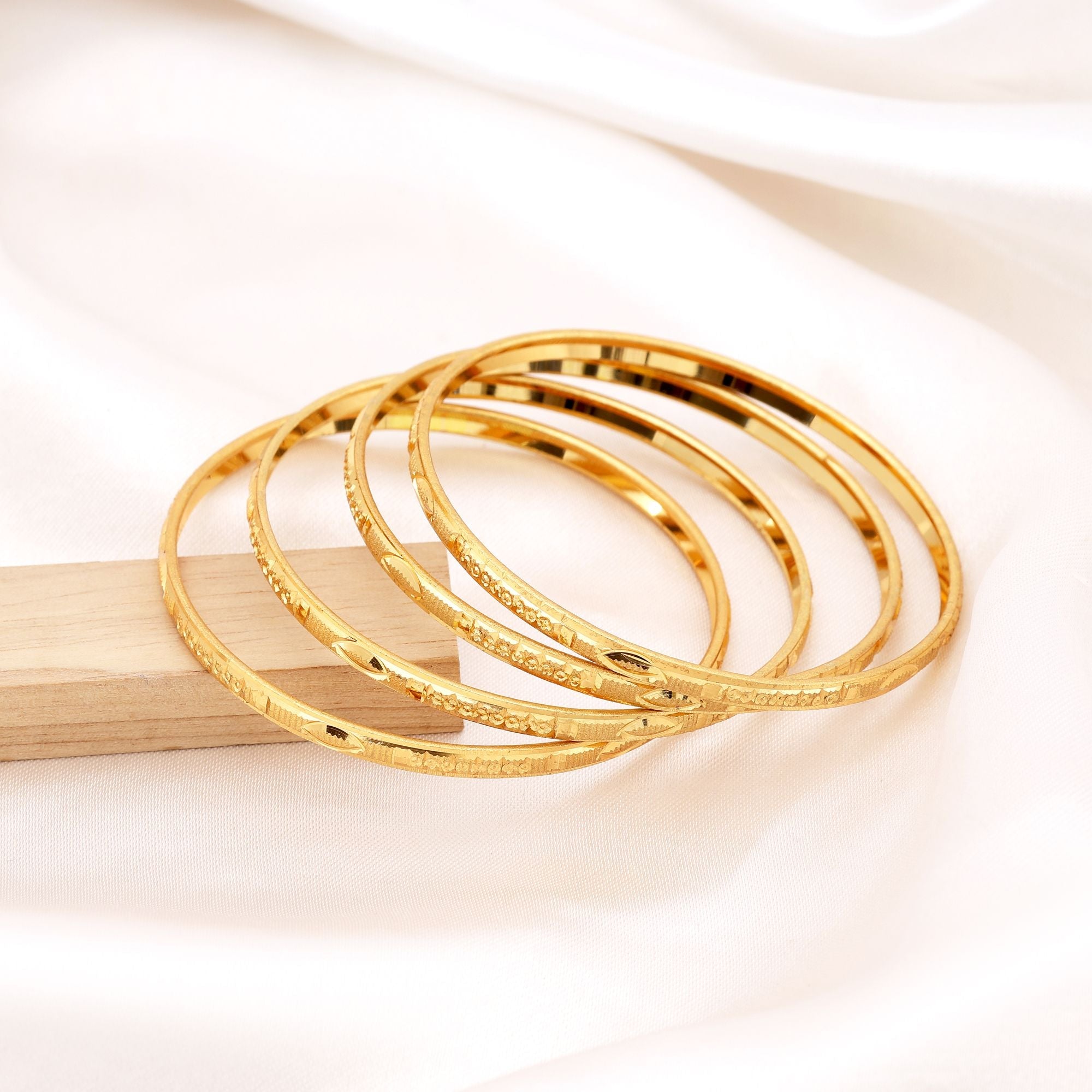 Gold Color 1 Set Of Fashion Bangle (PLKB159GLD)