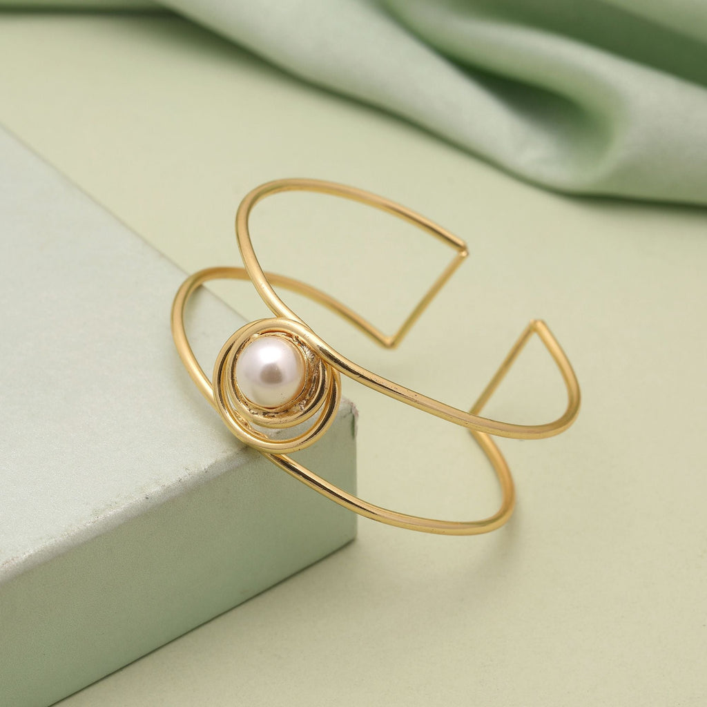 White Color Gold Plated Bracelet (PLKB165WHT)