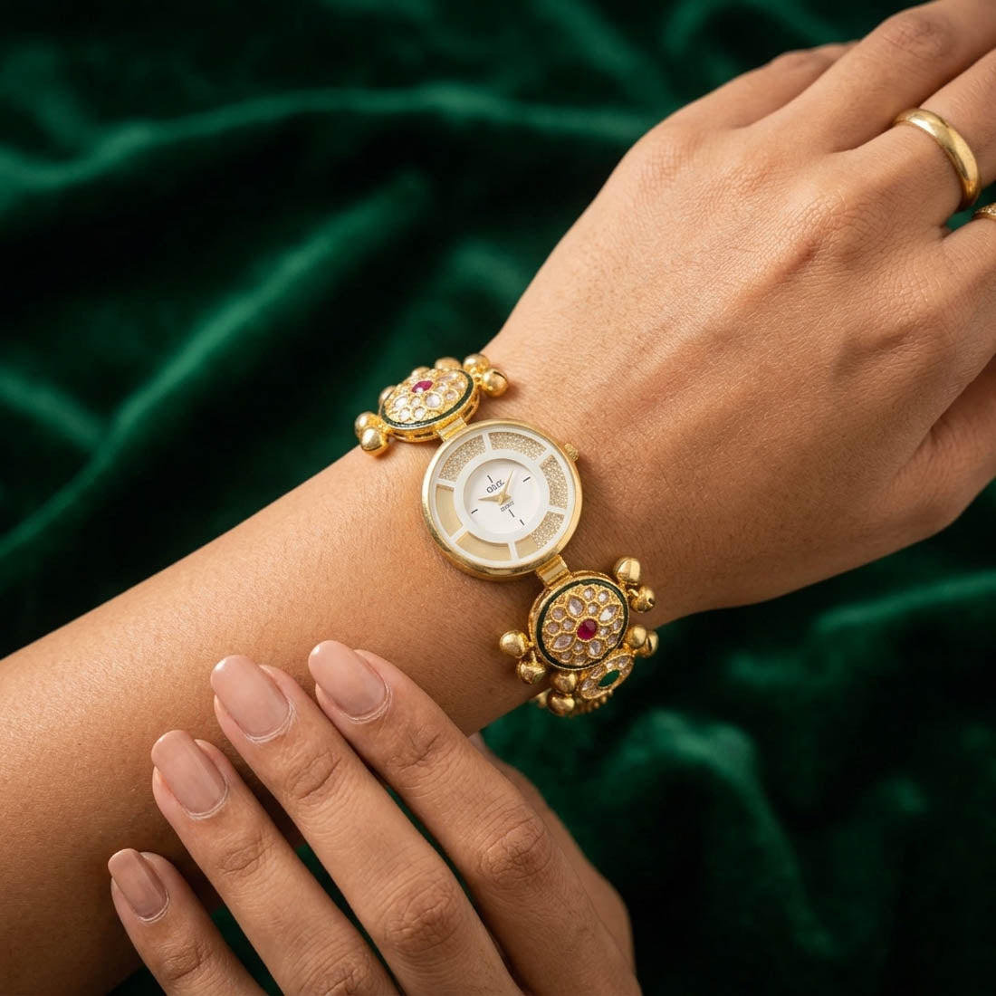 Lovely Hot Pink & Leaf Green Color Ethnic Bangle Watch For Girls & Women